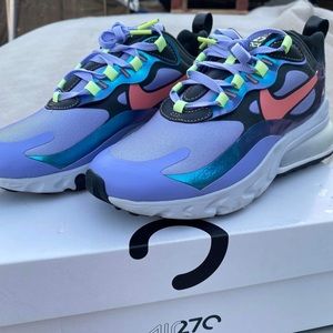 NIKE AIR MAX 270 REACT